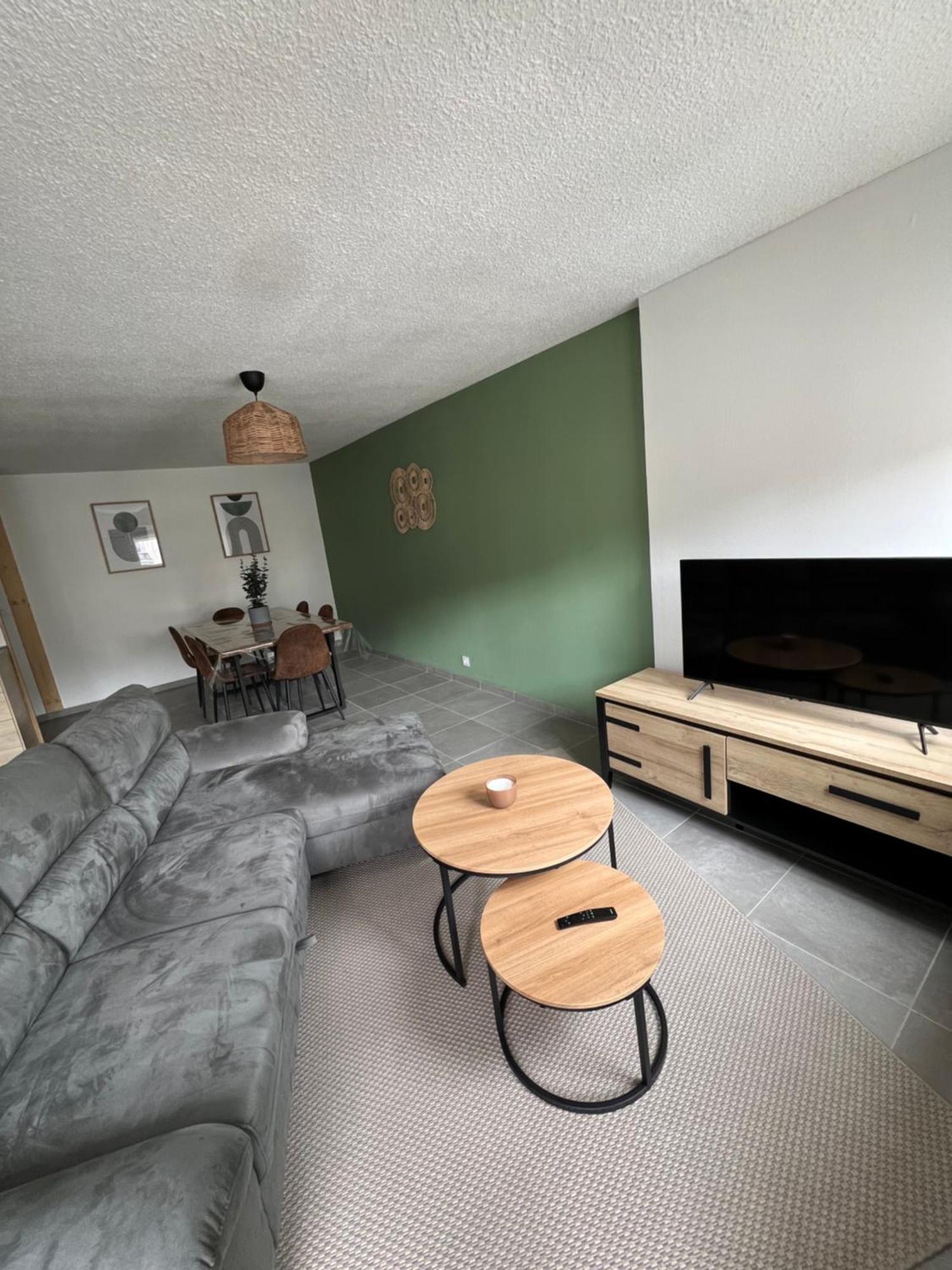 Spacieux Et Confortable - Centre Ville De Briancon - Serre-Chevalier - Garage Et Wifi Briançon Exterior foto