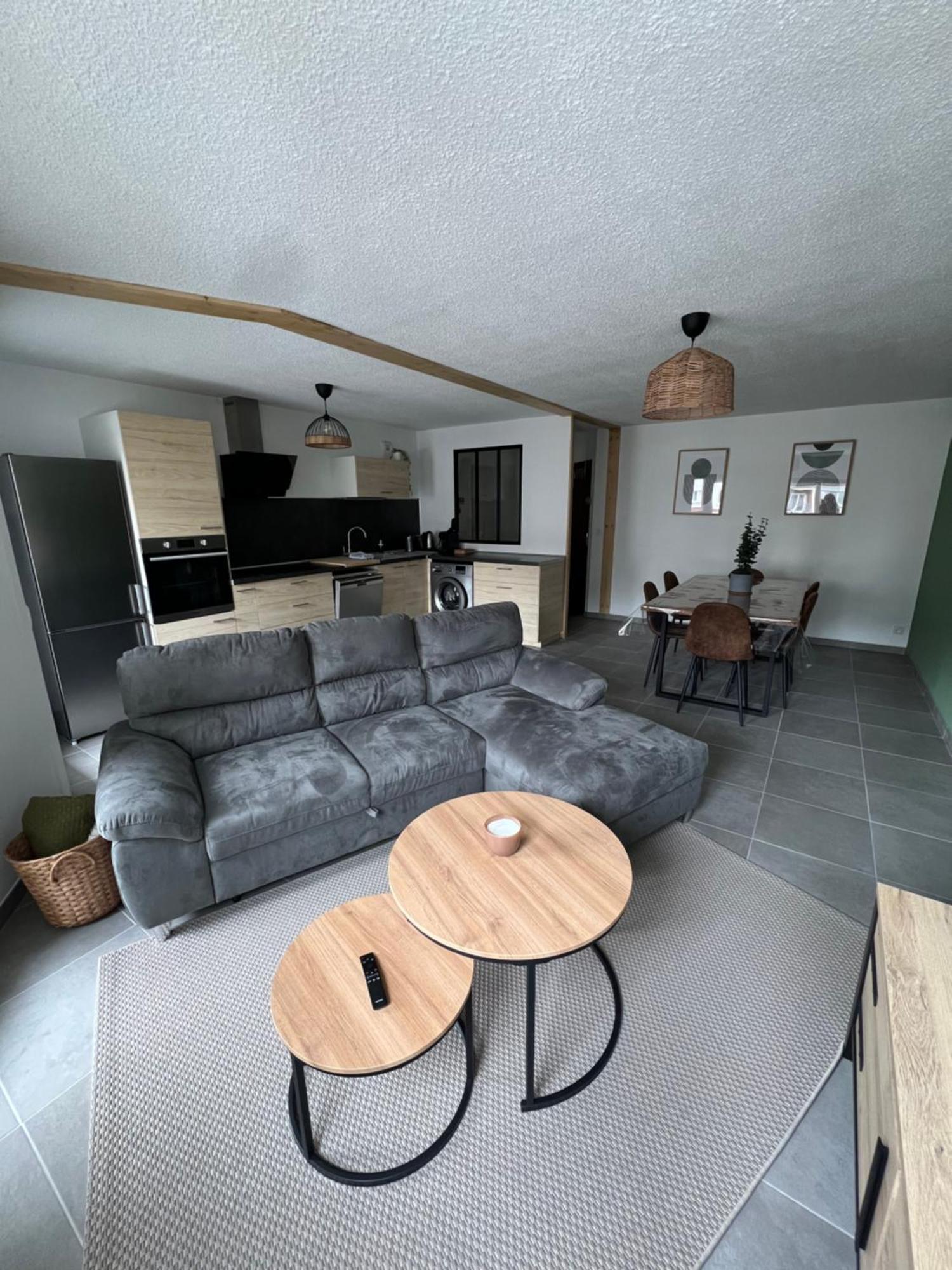 Spacieux Et Confortable - Centre Ville De Briancon - Serre-Chevalier - Garage Et Wifi Briançon Exterior foto